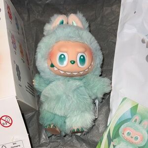 Labubu Big Into Energy SERENITY!